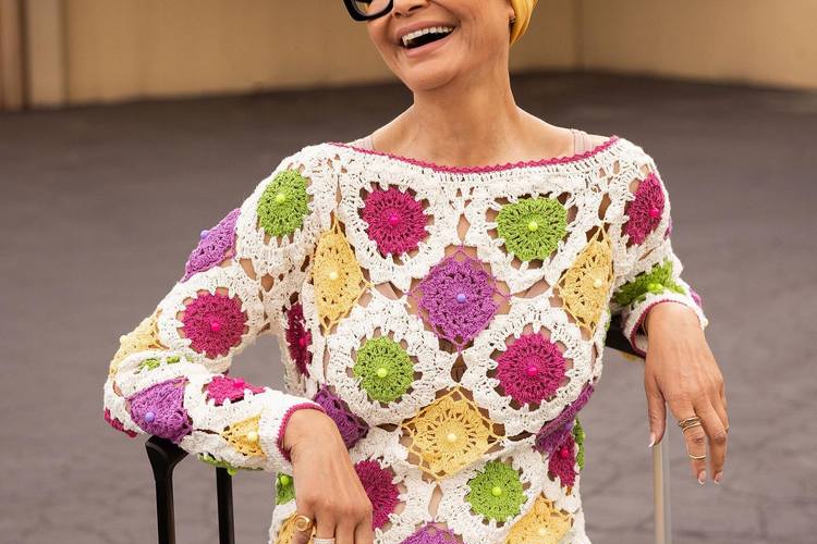Crochet uma das grandes tendências que vieram para ficar e que pode ser usado por mulheres de todas as idades.